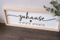 Preview: Holzschild „Zuhause“ mit personalisierten Koordinaten – Eschenholzrahmen mit 3D Acryl-Schriftzug