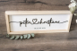 Preview: Brautpaar Holzschild mit 3D-Acryl-Schriftzug & Datum – personalisiertes Hochzeitsgeschenk aus Eschenholz