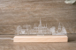 Preview: LED-Lampe mit Acrylglasplatte: Skyline Dahlen mit Rathaus, Schloss und Kirche im Holzsockel, Schriftzug „DAHLEN“.