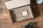 Preview: USB-Stick Set mit Holzbox aus Birkensperrholz, Deckel mit Kunstleder, USB-Stick im Inneren, personalisierbar per Gravurdatei-Upload