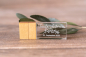 Preview: Personalisierter USB Stick aus Holz oder Acryl mit Namen, Datum und floralem Moti