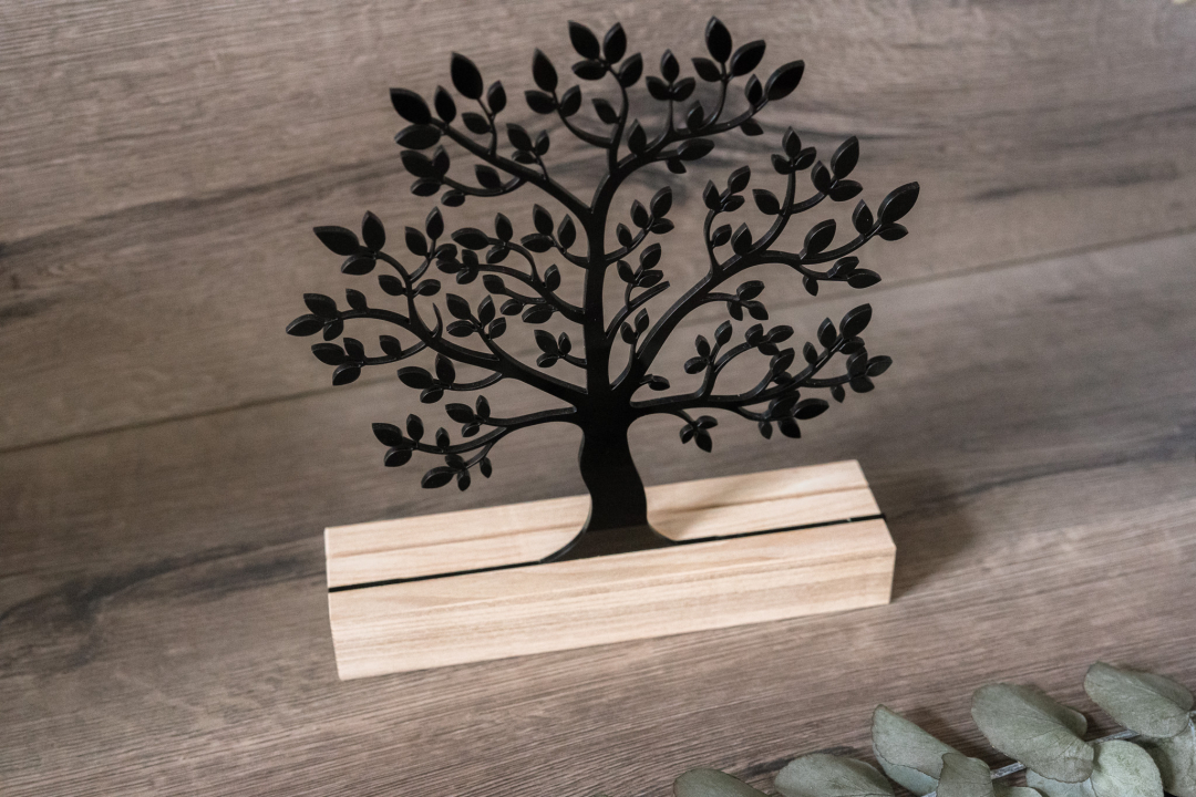 Preview: Geldgeschenk Lebensbaum mit Holzsockel & Gravur  –  personalisierbar