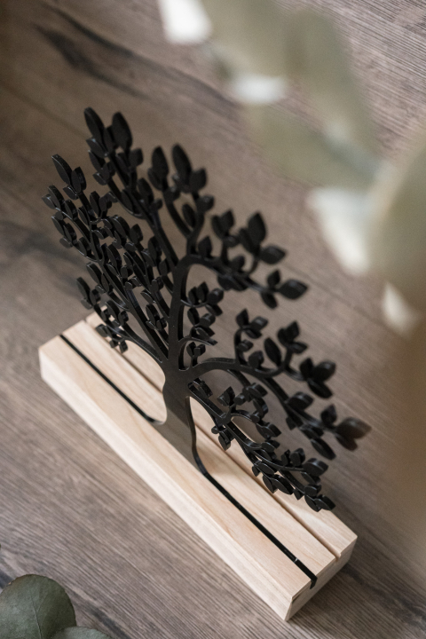 Preview: Geldgeschenk Lebensbaum mit Holzsockel & Gravur  –  personalisierbar