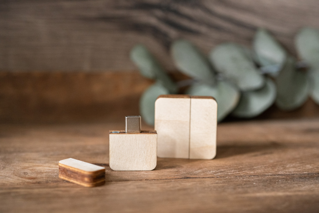 Preview: USB / USB C Stick Mini No.01.2 – mit individueller Gravur