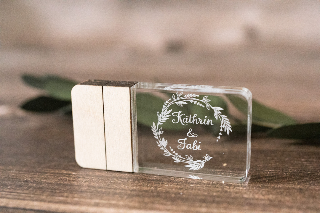 Preview: USB Stick No.13 -personalisiert-