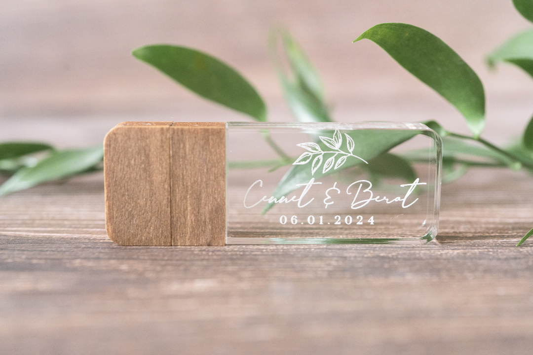 Preview: USB Stick No.42 -personalisiert-