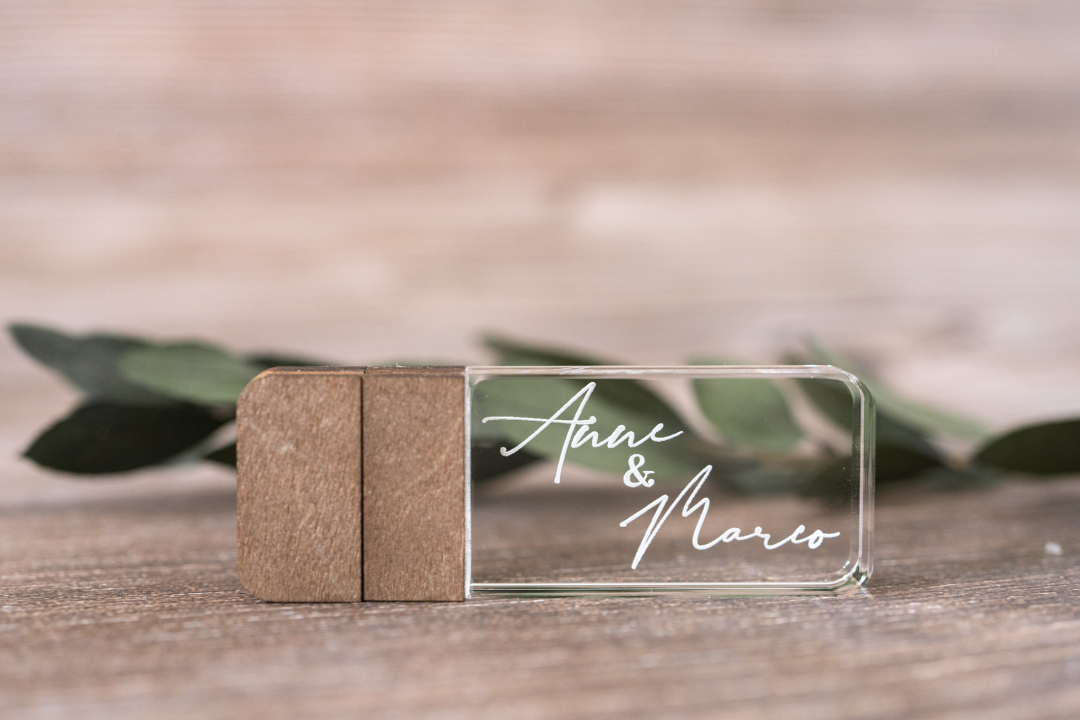 Preview: USB Stick No.49 -personalisiert-