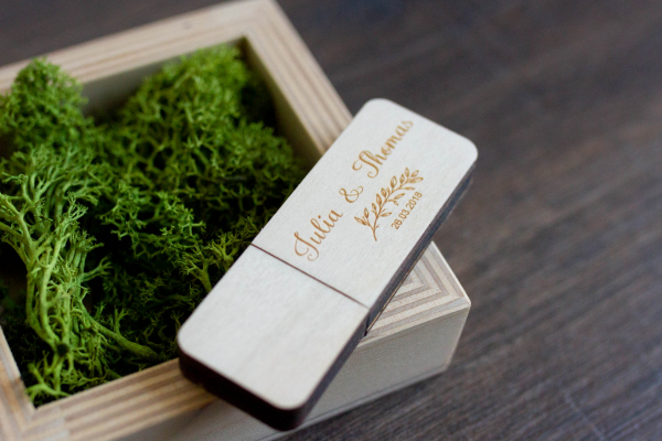 Preview: USB Stick No.14 -personalisiert-