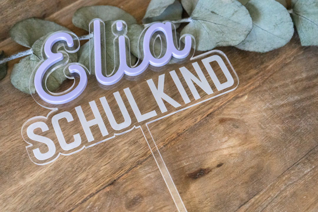 Cake Topper "Schulkind" mit Namen – Tortenstecker zur Einschulung